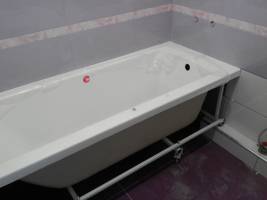 Акриловая ванна 170 см. в новый санузел
