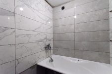 Настенная плитка Italon 25x75 Charme Evo Wall в ванной