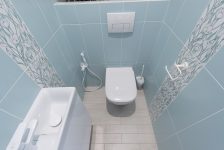 Ремонт в туалете, белая сантехника, бирюзовая плитка с декором Линьяно