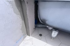 Усиление стальной ванны - блоки под борт ванны