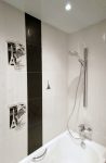 Плитка в ванной комнате коллекции Коко Шанель от Уралкерамика (Россия)