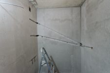 Выштрабливаем стены для сантех/труб