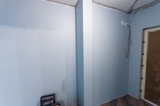 Покраска стен в коридоре