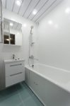 Классический ремонт ванной комнаты 150x135