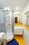 Дизайн и ремонт в ванной комнате 170x170 (плиткf Marazzi Espana Minimal)