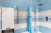 Ремонт ванной комнаты в синей плитке (сталинка)