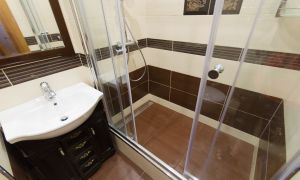 Ремонтируем ванную комнату (устраиваем душевой угол) в доме И-209А